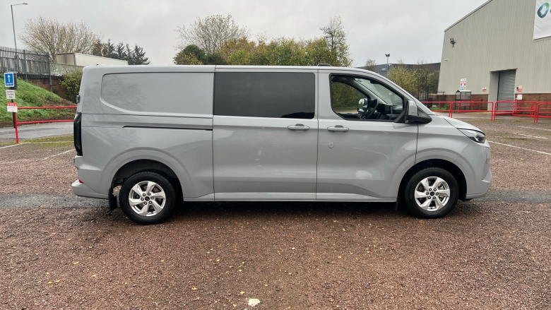 Ford Transit Custom 320 L2 Petrol Fwd 2.5 PHEV 232ps H1 Double Cab Van Limited Auto